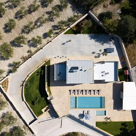 Elia Villa, With Pool, Seaviews & Iconic Design, By Thinkvilla Villa Asterion